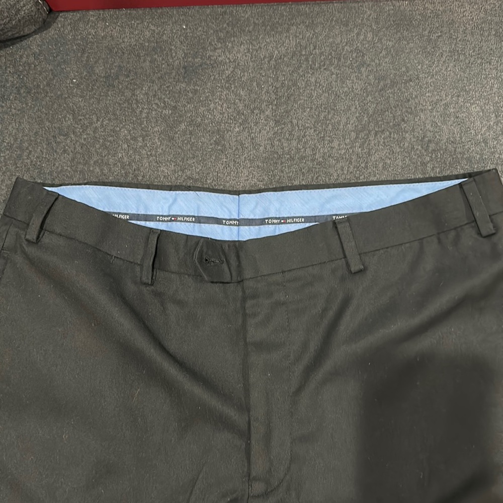 Men’s black dress pants